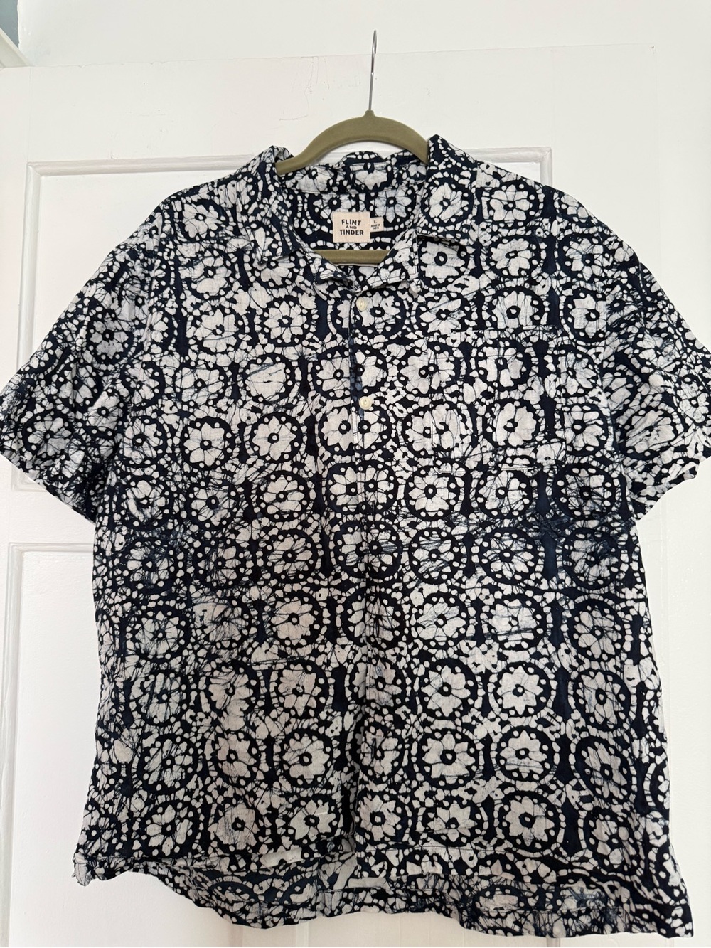 Flint and Tinder Navy & White Short-Sleeve Printed Button-Down Shirt